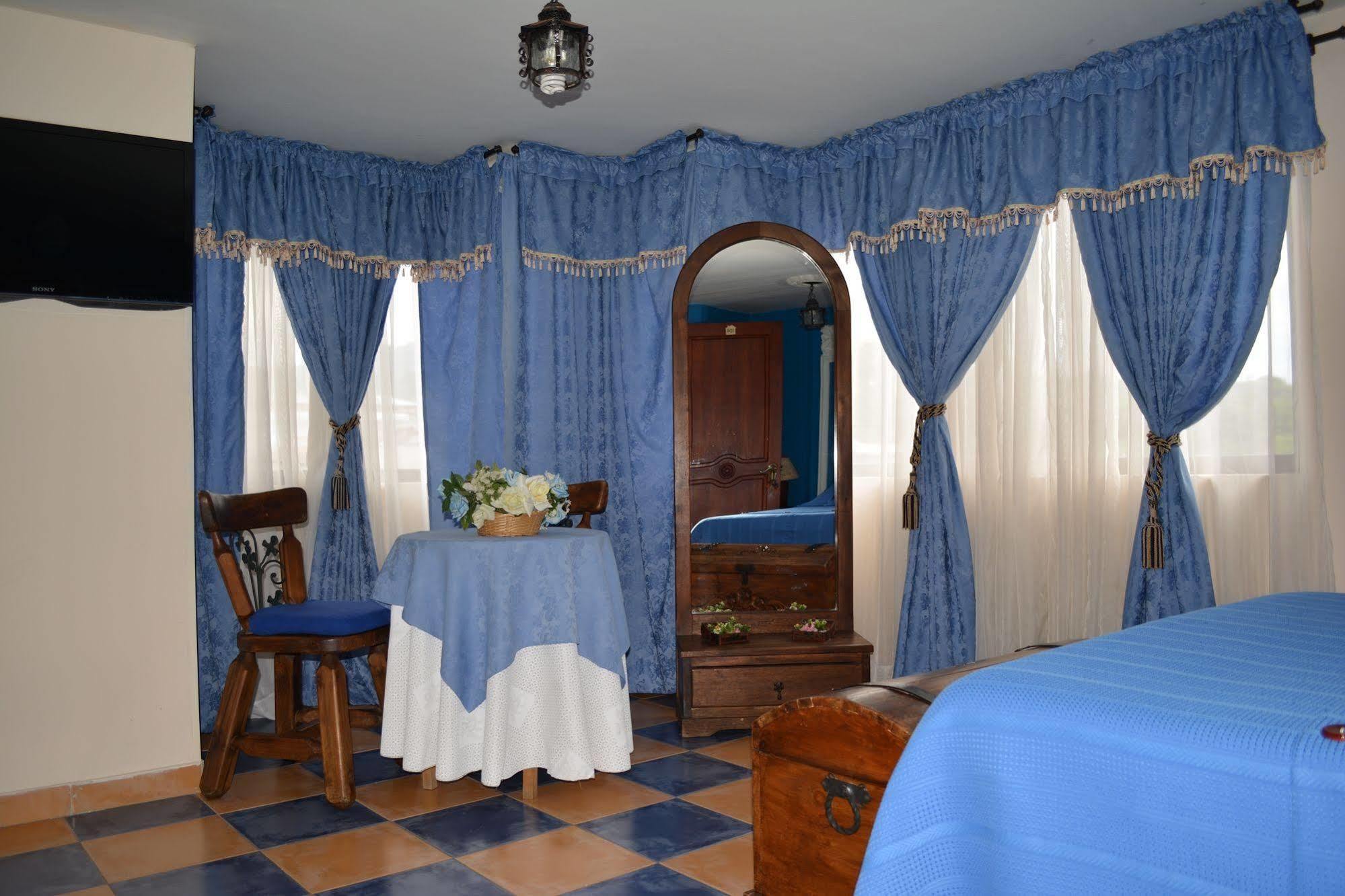 Hotel Casa Colonial Santa Rosa De Cabal Luaran gambar