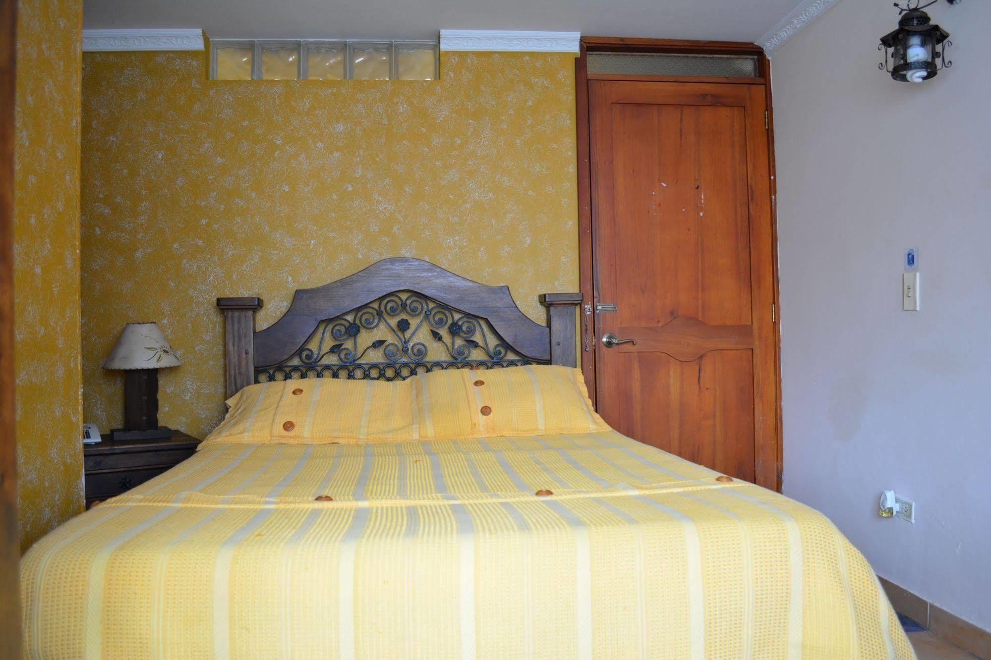Hotel Casa Colonial Santa Rosa De Cabal Luaran gambar
