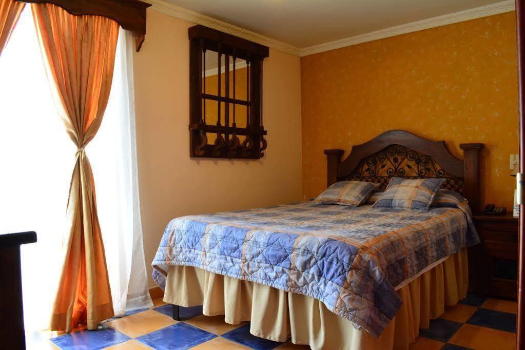 Hotel Casa Colonial Santa Rosa De Cabal Luaran gambar